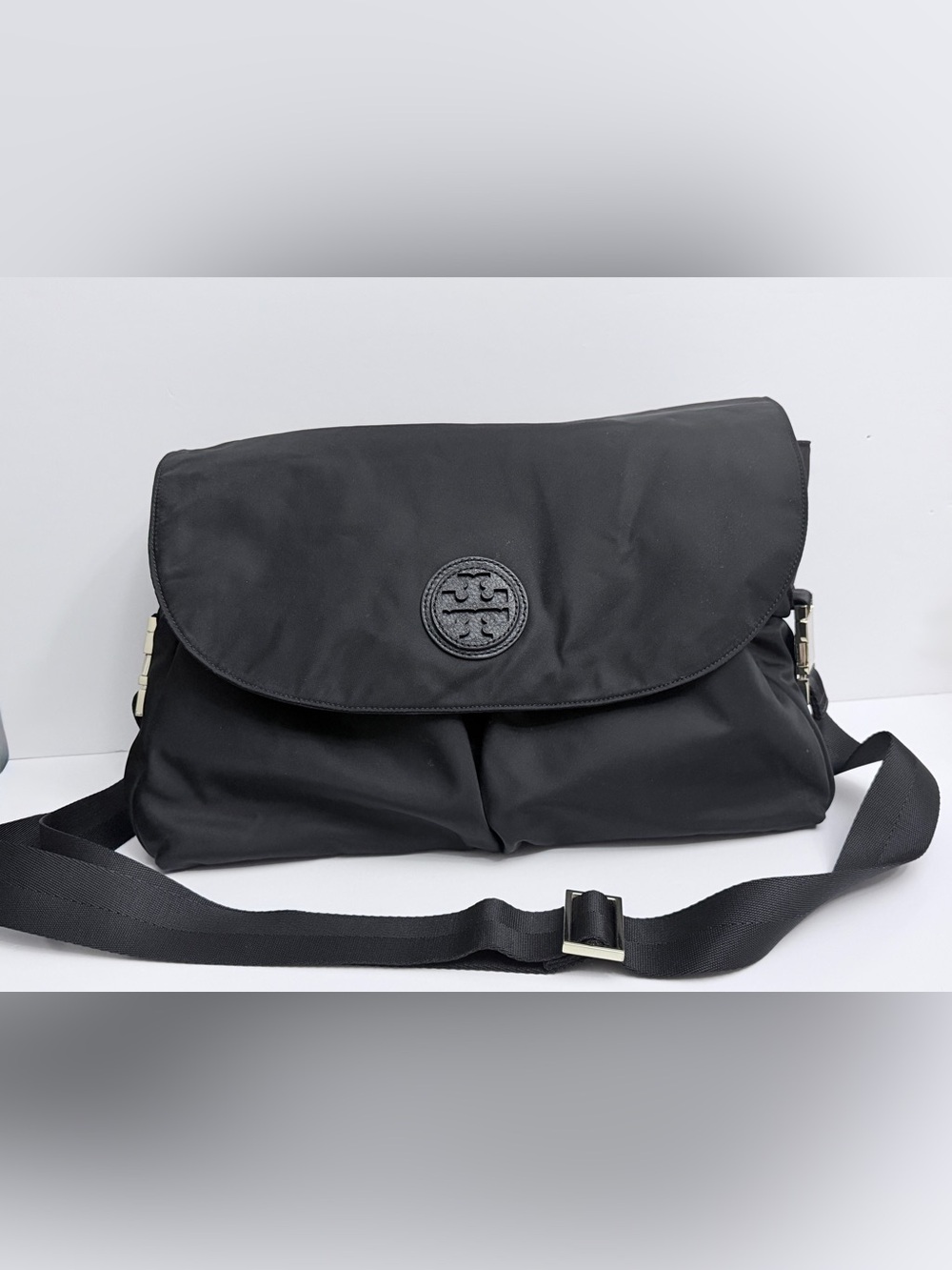 Tory Burch Black Nylon Messenger Diaper Bag Crossbody Flap